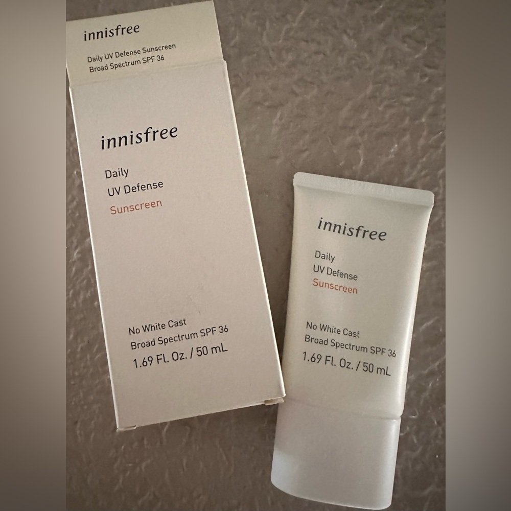 Innisfree Daily UV defense broad spectrum sunscreen SPF 36 - Picture 1 of 5